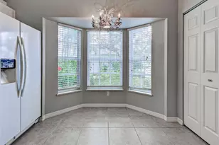 902 Addington Ct, Venice, FL 34293 - Photo 17