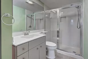 902 Addington Ct, Venice, FL 34293 - Photo 29