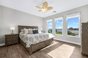 1600 New Point Comfort Rd, Englewood, FL 34223 - Photo 27