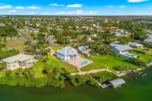 1600 New Point Comfort Rd, Englewood, FL 34223 - Photo 9