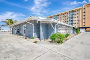 1205 Tarpon Center Dr, Venice, FL 34285 - Photo 9