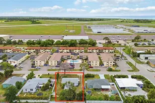 309 Base Ave E, Venice, FL 34285 - Photo 3