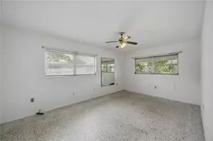 309 Base Ave E, Venice, FL 34285 - Photo 17