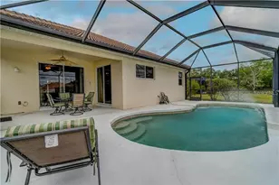 2420 Caraway Dr, Venice, FL 34292 - Photo 3