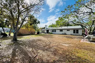 4400 McKibben Dr, North Port, FL 34287 - Photo 5