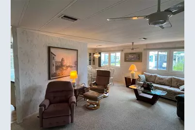 785 Cervina Drive N, Venice, FL 34285 - Photo 9