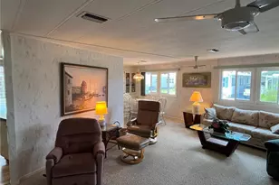 785 Cervina Dr N, Venice, FL 34285 - Photo 9