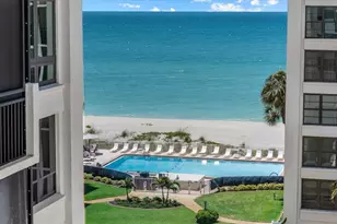 627 Alhambra Rd, Venice, FL 34285 - Photo 3