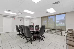 627 Alhambra Rd, Venice, FL 34285 - Photo 49