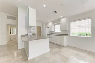 6073 Erice St, Venice, FL 34293 - Photo 13