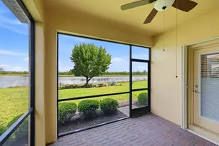 10474 Medjool Dr, Venice, FL 34293 - Photo 11