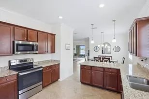 10474 Medjool Dr, Venice, FL 34293 - Photo 35