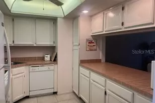 1211 Capri Isles Blvd, Venice, FL 34292 - Photo 7