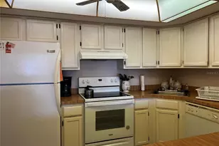 1211 Capri Isles Blvd, Venice, FL 34292 - Photo 3