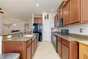 1418 Maseno Dr, Venice, FL 34292 - Photo 11