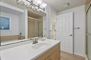 5868 Denison Dr, Venice, FL 34293 - Photo 21