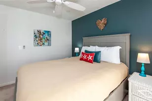 247 Southampton Ln, Venice, FL 34293 - Photo 37