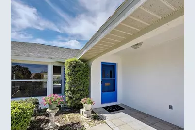 1537 Crest Drive, Englewood, FL 34223 - Photo 3