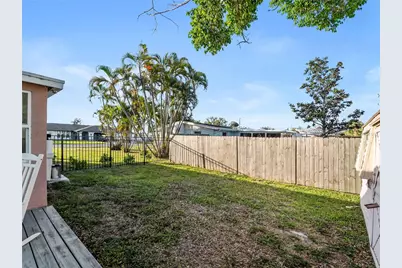 1328 Jamaica Road, Venice, FL 34293 - Photo 37