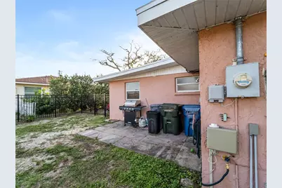 1328 Jamaica Road, Venice, FL 34293 - Photo 35