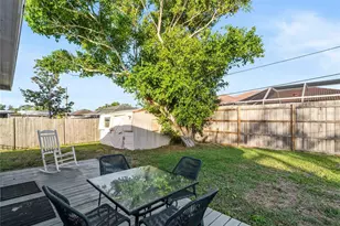 1328 Jamaica Rd, Venice, FL 34293 - Photo 33