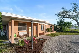 1328 Jamaica Rd, Venice, FL 34293 - Photo 39