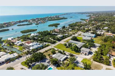 624 Bayshore Road, Nokomis, FL 34275 - Photo 67