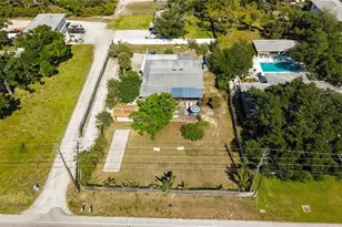 624 Bayshore Rd, Nokomis, FL 34275 - Photo 61