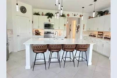 8608 Saint Kitts Circle, Englewood, FL 34224 - Photo 3