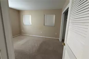 339 Pine Tree Rd, Venice, FL 34293 - Photo 13