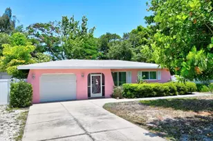 2730 Sunset Beach Dr, Venice, FL 34293 - Photo 1