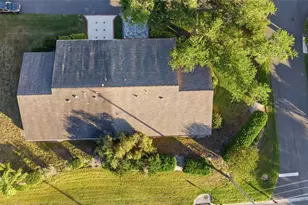 2331 Lancaster Dr, Sun City Center, FL 33573 - Photo 33