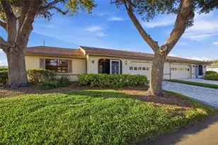 2331 Lancaster Dr, Sun City Center, FL 33573 - Photo 27