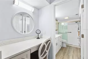 6211 Timberlake Dr, Sarasota, FL 34243 - Photo 17