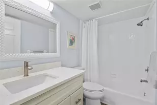 6211 Timberlake Dr, Sarasota, FL 34243 - Photo 21