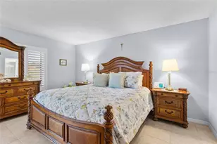 6211 Timberlake Dr, Sarasota, FL 34243 - Photo 13