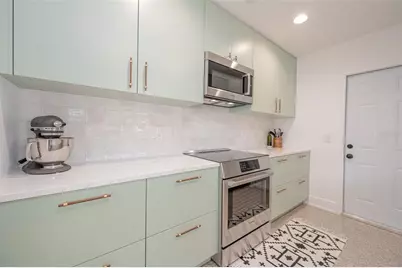 2833 Sunnyside Street, Sarasota, FL 34239 - Photo 15