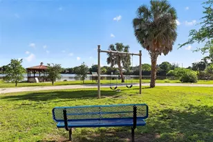 702 NW 3rd St, Mulberry, FL 33860 - Photo 43
