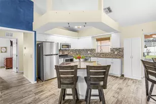 1215 SE 27th St, Cape Coral, FL 33904 - Photo 11