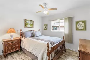 1215 SE 27th St, Cape Coral, FL 33904 - Photo 23