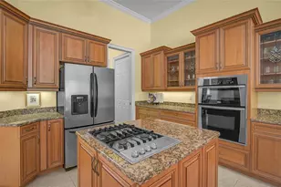4374 Natale Dr, Venice, FL 34293 - Photo 9