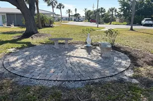 690 Circlewood Dr, Venice, FL 34293 - Photo 55