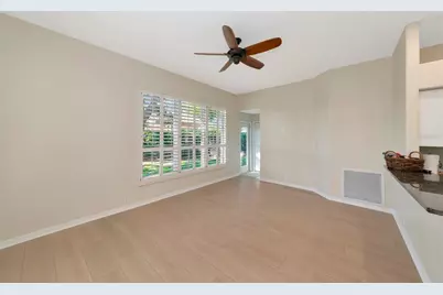 309 Americas Cup Boulevard, Bradenton, FL 34208 - Photo 9
