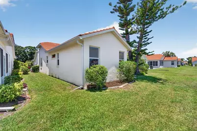 4266 Summertree Road, Venice, FL 34293 - Photo 37
