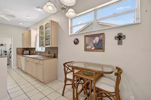 4266 Summertree Rd, Venice, FL 34293 - Photo 17
