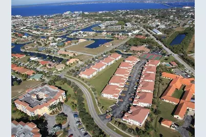 240 W End Drive #221, Punta Gorda, FL 33950 - Photo 13