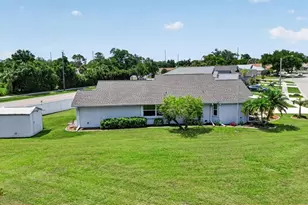 548 Rose Apple Cir, Port Charlotte, FL 33954 - Photo 47