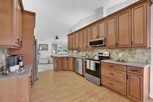 548 Rose Apple Cir, Port Charlotte, FL 33954 - Photo 15