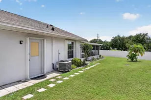 548 Rose Apple Cir, Port Charlotte, FL 33954 - Photo 39