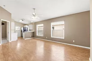 8865 Lambert Ln, Orlando, FL 32825 - Photo 7